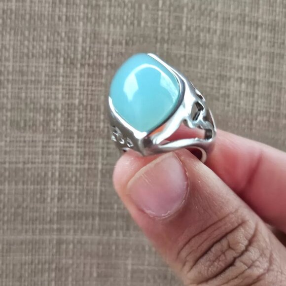 Women Ring Faux Turquoise Stone Silver Tone Fashion Jewelry Ring Size 8.5 - Picture 2 of 12